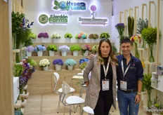 Ana Maria Ortiz is with Hydraflora, Juan Camilo with Harmony Flowers. Together with a third grower El Jordan Farms, these three participated together in Proflora. They have in common that they all produces hydrangeas and are situated in and around Medellin, a region especially suited for growing hydrangea.